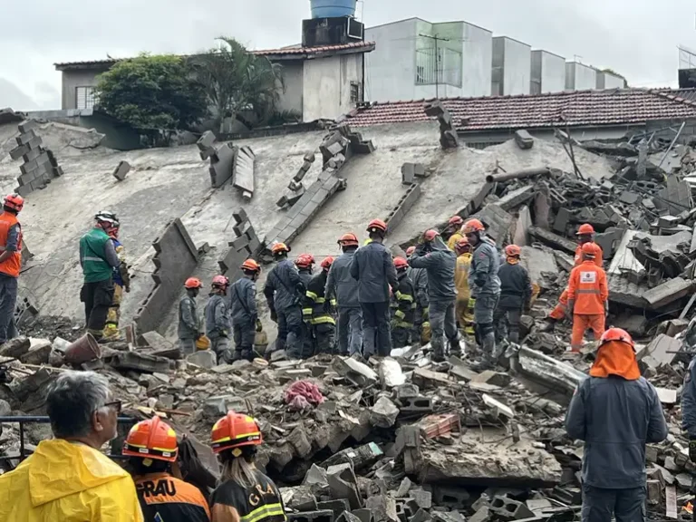 Mais um prédio caindo. Culpa de quem?